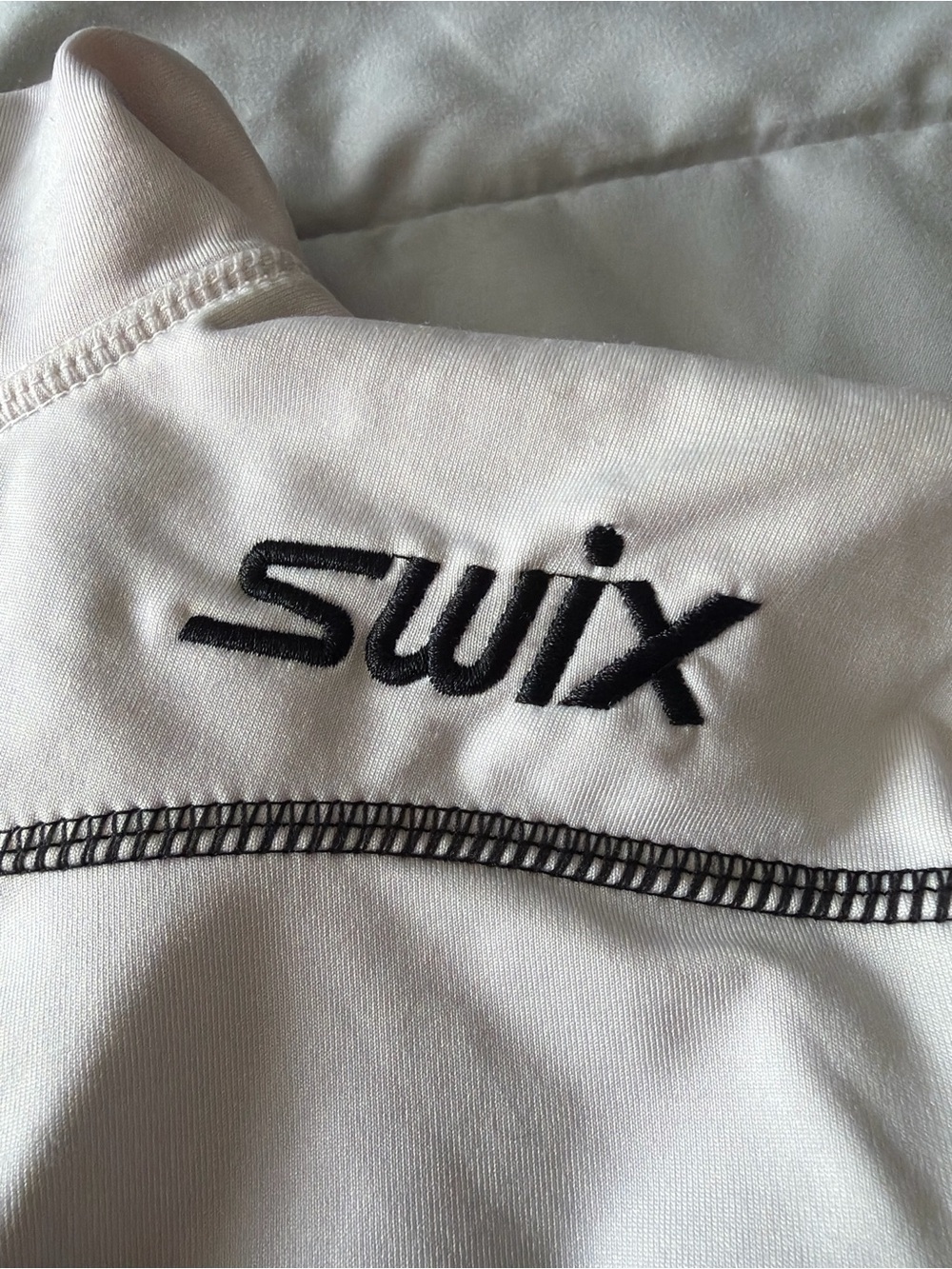 Swix Half Zip Performance Top | Women’s Small | White Black Red | Ski Base Layer - Picture 4 of 9